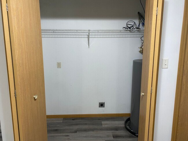 Building Photo - 1 Bedroom Apartment in New Bremen coming soon!