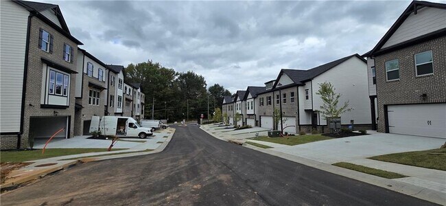 Building Photo - 5728 Urban Vlg Wy