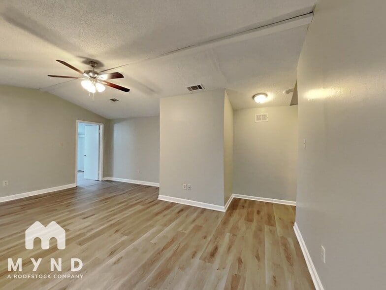 Building Photo - 7071 Atherton Cove