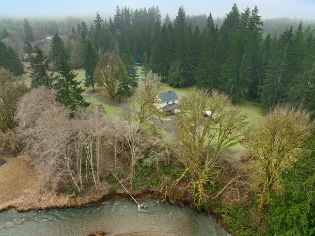 Building Photo - 117 Benthein Rd