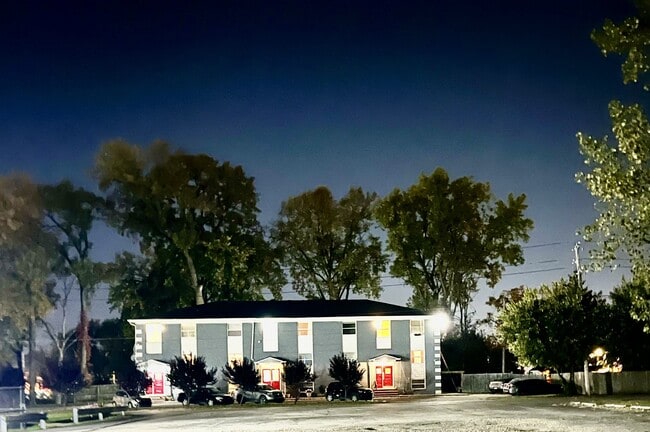 Building Photo - 6504 Julian Ave