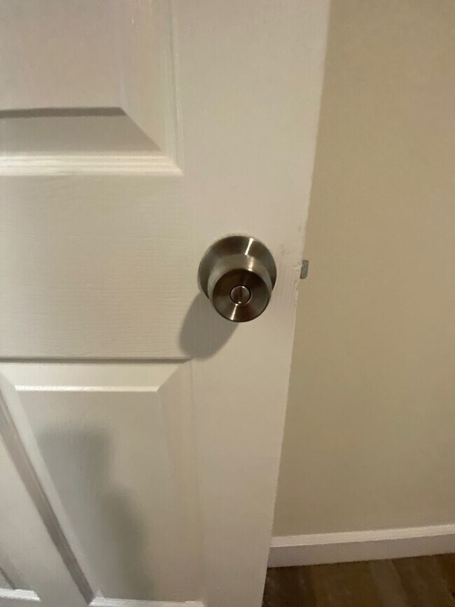 Building Photo - 23(1456,1458)