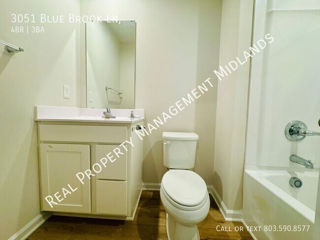 Building Photo - 3051 Blue Brook Ln