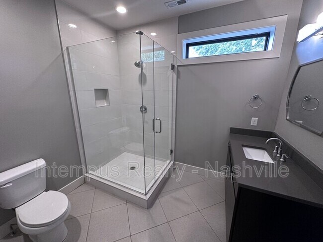 Building Photo - 929 13th Ave S