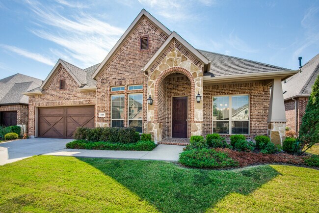 Building Photo - 720 Sandbox Dr