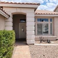 Building Photo - 9010 McLeod Dr