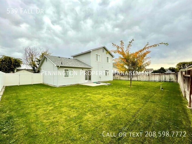 Building Photo - 539 Fall Dr