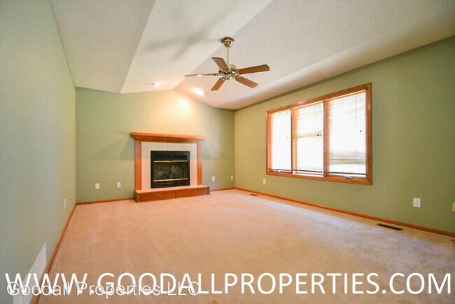 Building Photo - 3 br, 2.5 bath House - 4741 Coachlight Drive