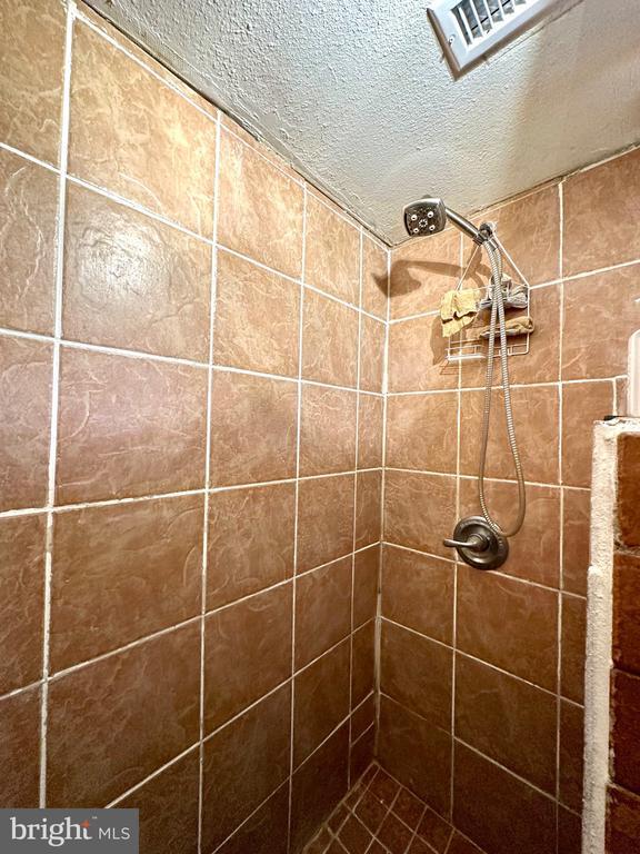 Building Photo - 1710 N Bouvier St