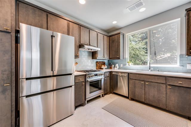 Building Photo - 6592 Arborist Ln