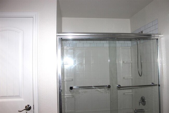 Building Photo - 11052 Kirkoswald Rd