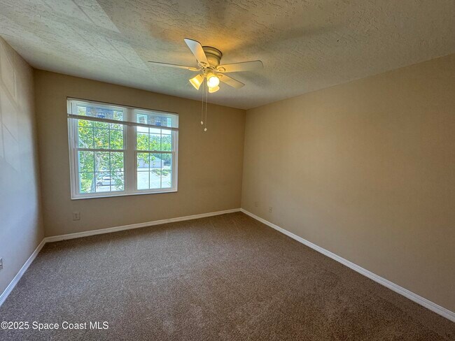 Building Photo - 7667 N Wickham Rd
