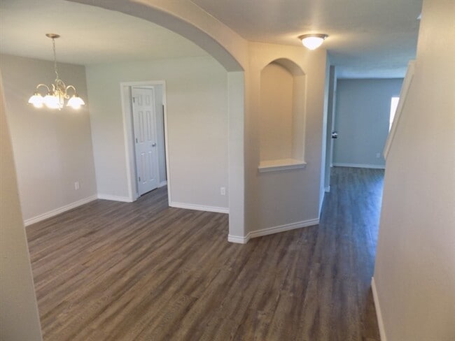 Building Photo - 21706 Oriole Trail