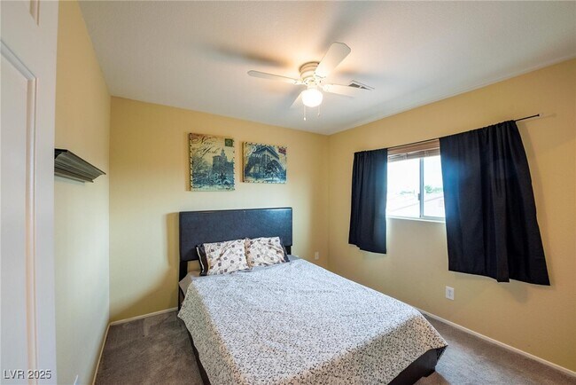 Building Photo - 5283 Broadlake Ln