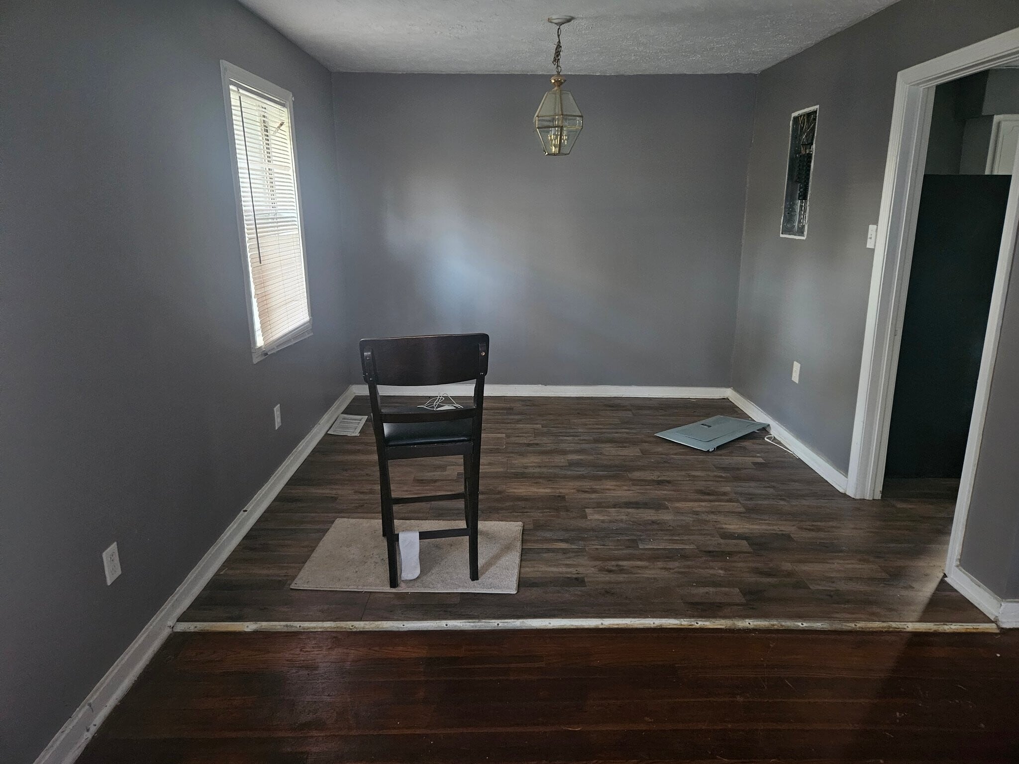 Building Photo - 2401 Coronet Pl