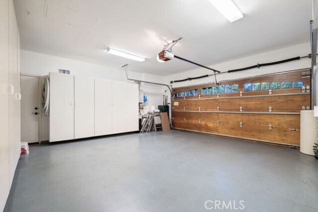 Building Photo - 5 Sea View Ln