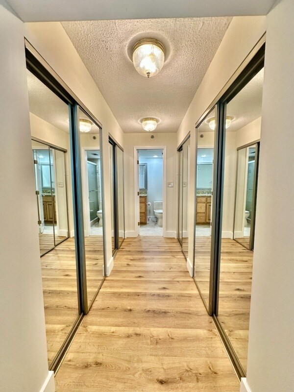Building Photo - 381 Santa Rosa Blvd