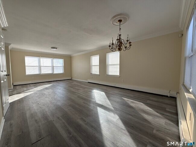 Building Photo - 769 Ogden St