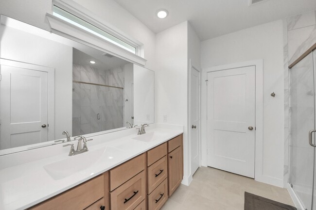 Building Photo - 7655 Jerrara Hts Ln