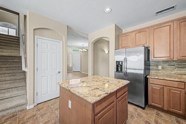 Building Photo - 472 W Pelican Dr