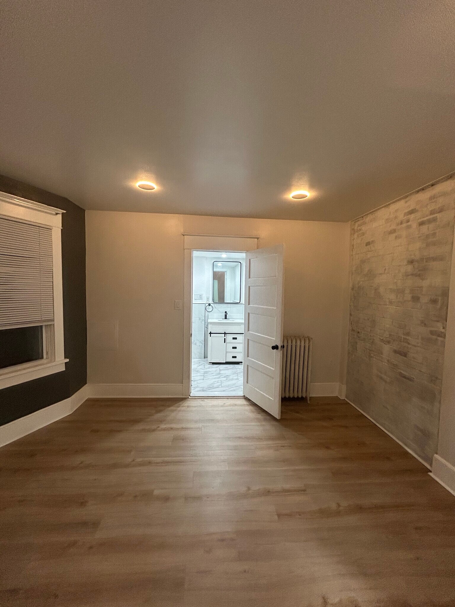 Building Photo - 179 Dana St