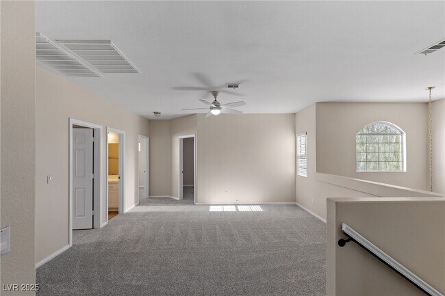 Building Photo - 1419 Clipperton Ave