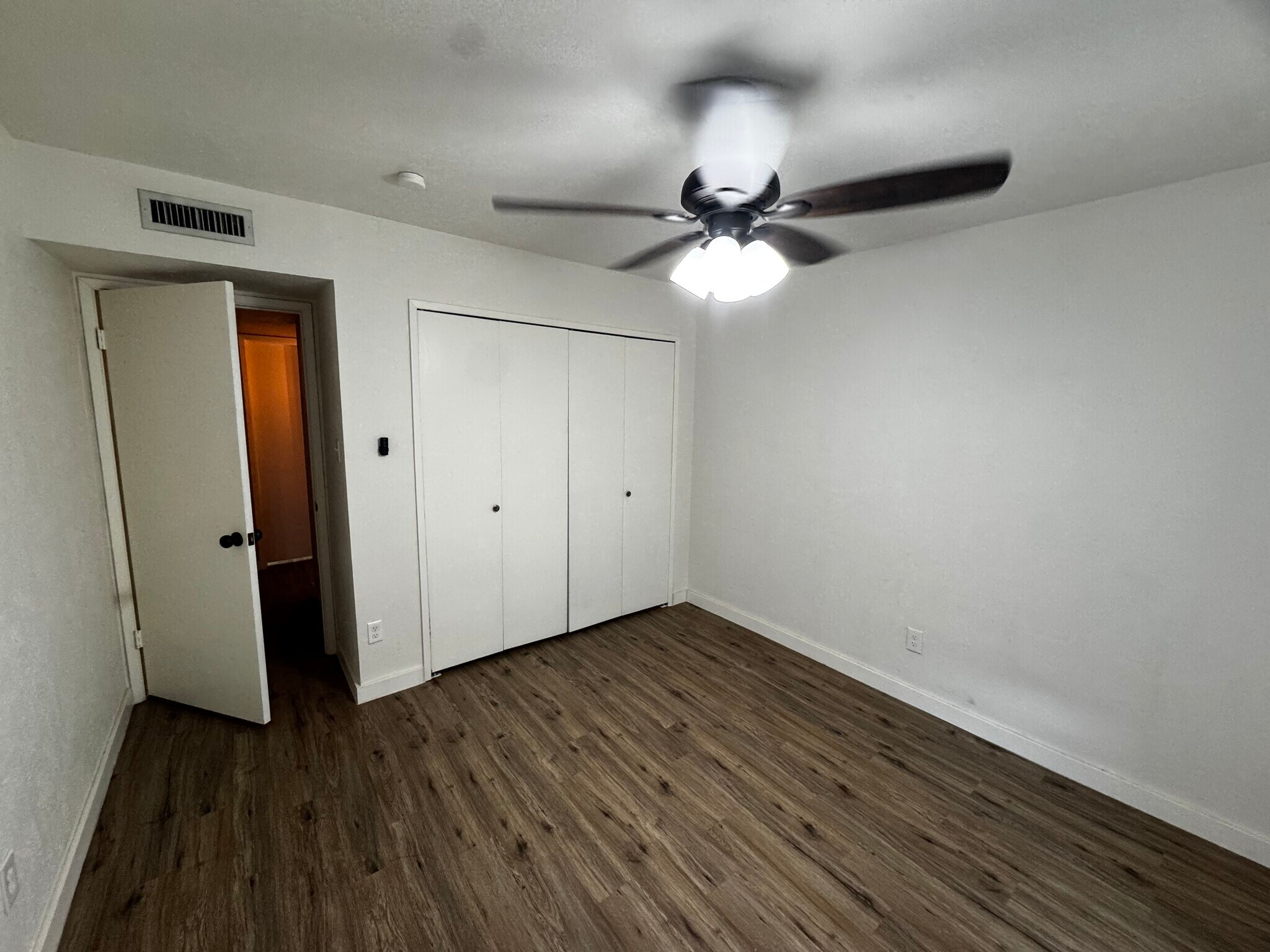 Building Photo - 7505 Whitewood Dr