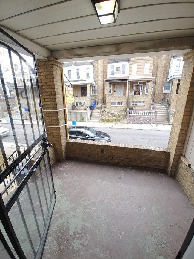 Primary Photo - Olney Area-Great rental home