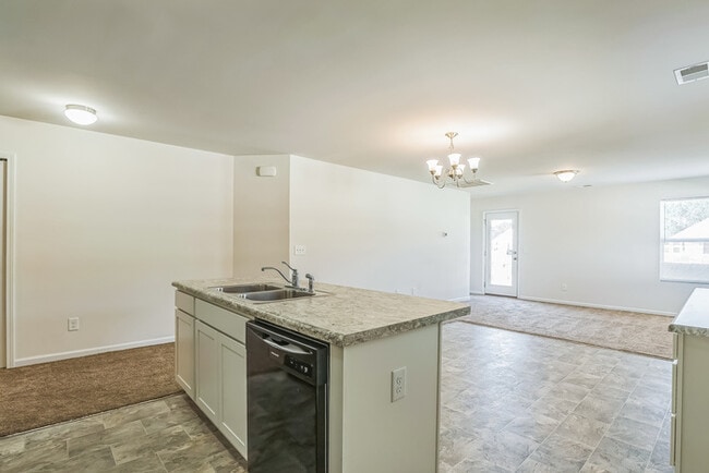 Building Photo - 179 Foxford Dr