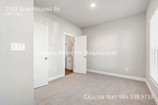 Building Photo - 2902 Kempthorne Rd