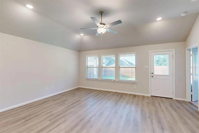 Building Photo - 409 Forsyth Dr