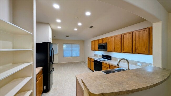 Building Photo - 1918 Adobe Stone Dr