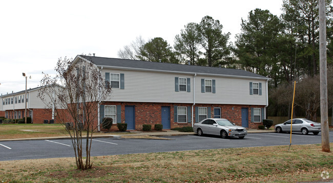 Building Photo - Trinity Apartments