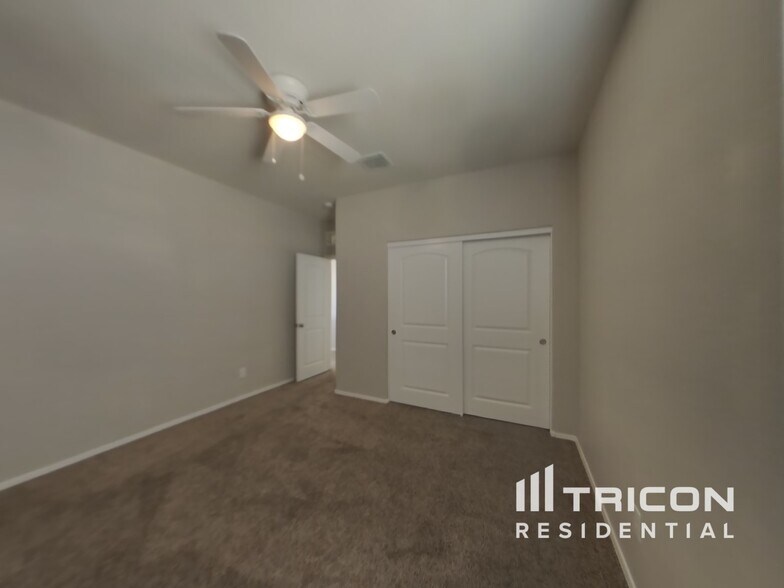 Building Photo - 42049 W Lunar St