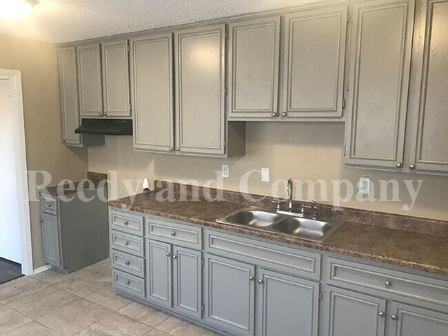 Building Photo - 5158 Breckenwood Dr