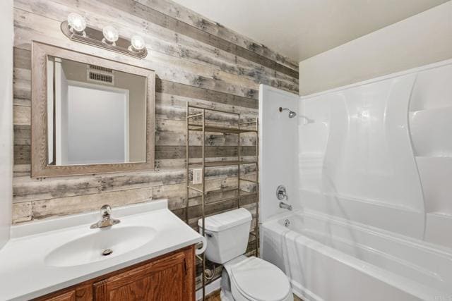 Building Photo - 2825 College Blvd