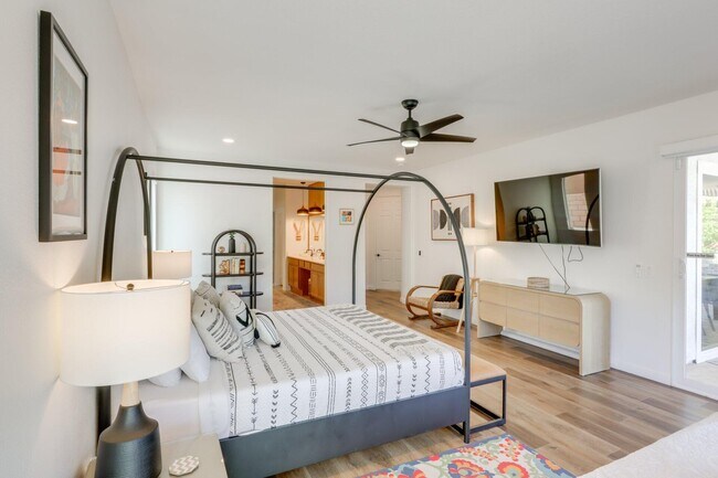 Building Photo - 84644 Pavone Way