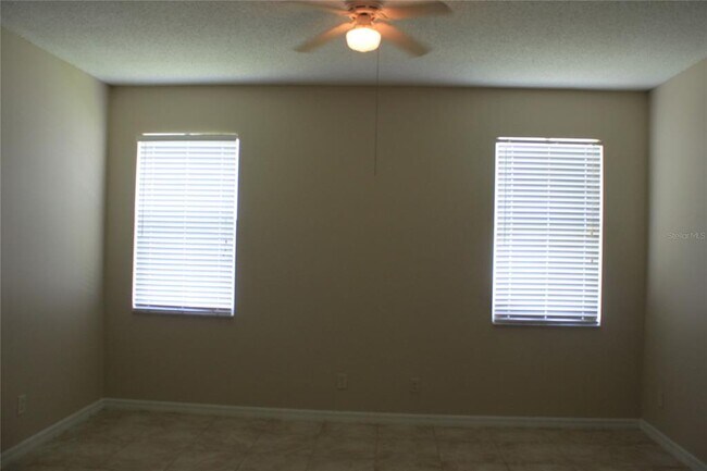 Building Photo - 2616 Eagle Canyon Dr N