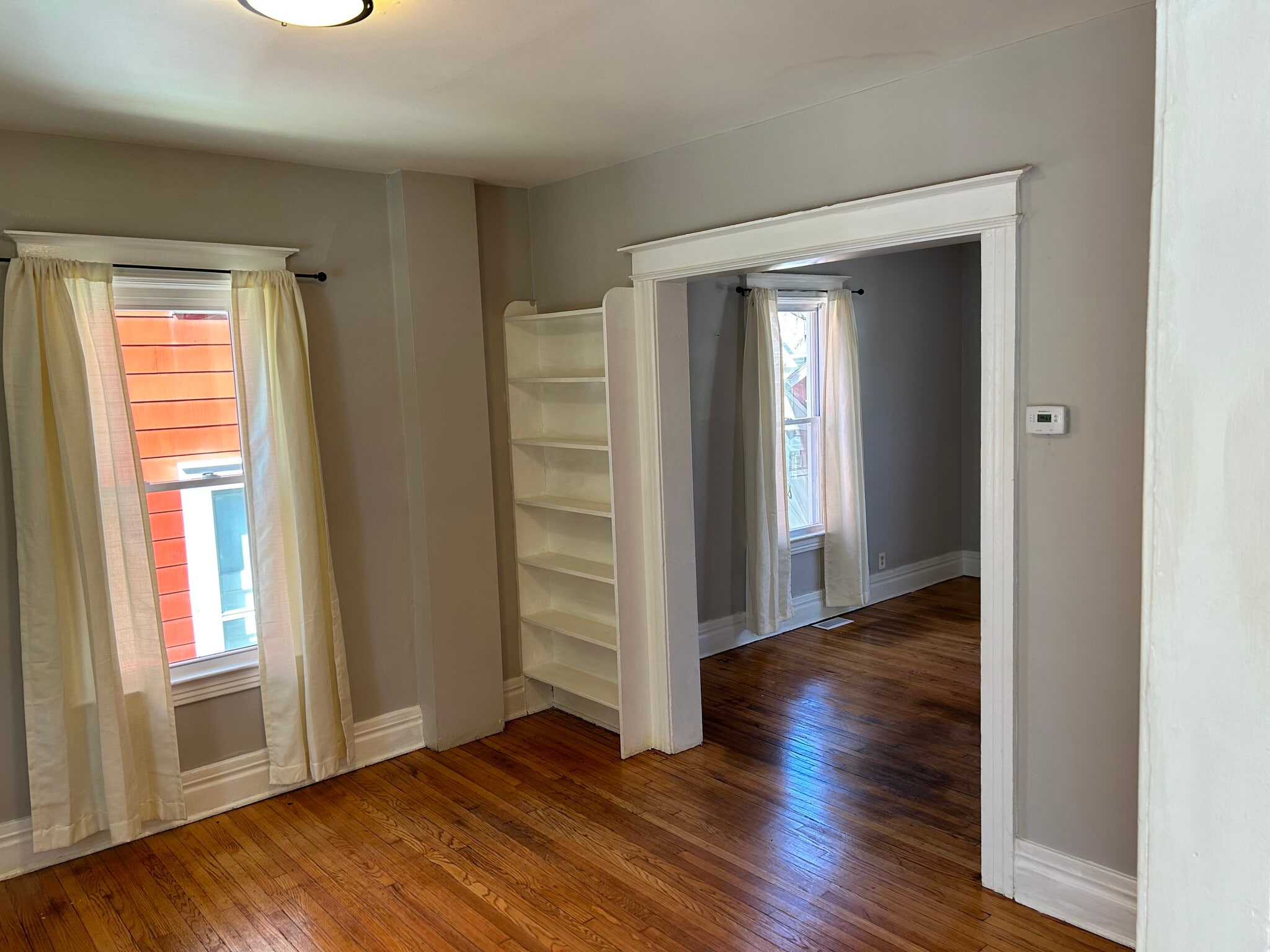 Building Photo - 16 Goebel Place