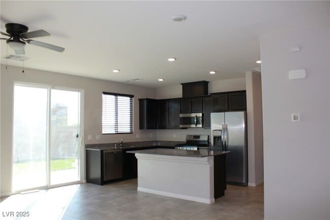 Building Photo - 7632 Bandon Cliffs St