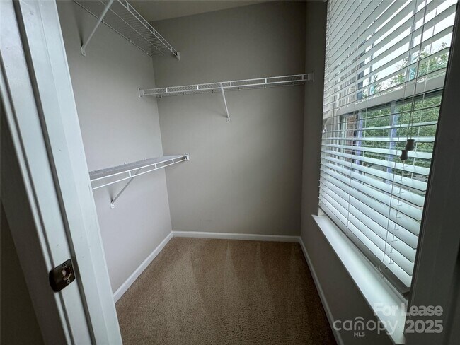 Building Photo - 9457 Alice McGinn Drive