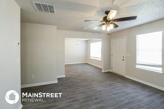 Building Photo - 5823 Waggoner Walk