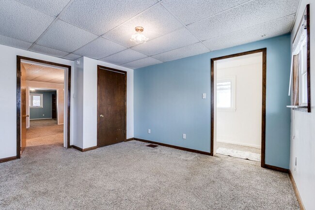 Building Photo - AVAILABLE NOW! 3 bed, 2 bath AMAZING House in Allentown!!!