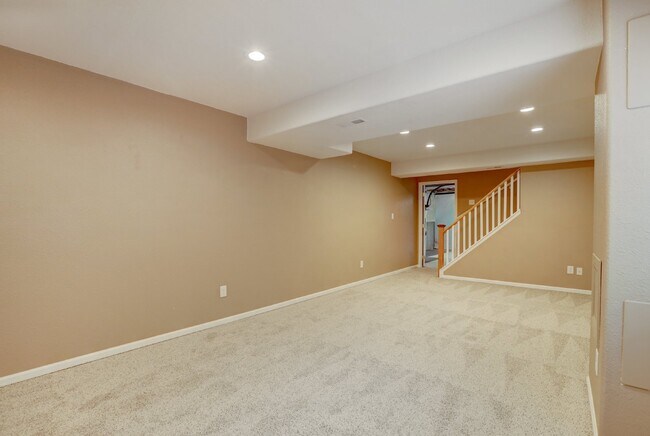 Building Photo - $3,300.95 with $200 off the first month's rent, 3 Beds - 3 Bath, Single Family Home in Parker wit...