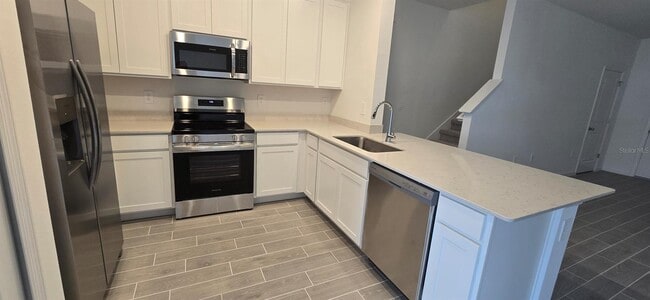 Building Photo - 3577 SE 37 Ct