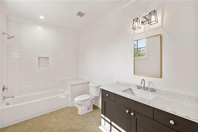 Building Photo - 1074 Moores Mill Rd NW