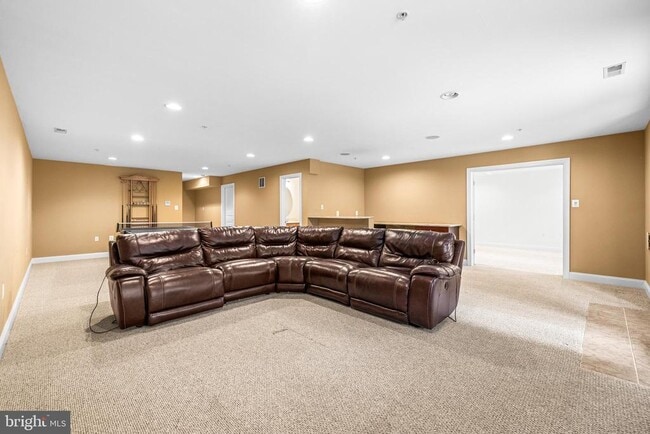 Building Photo - 6716 Newstead Ln