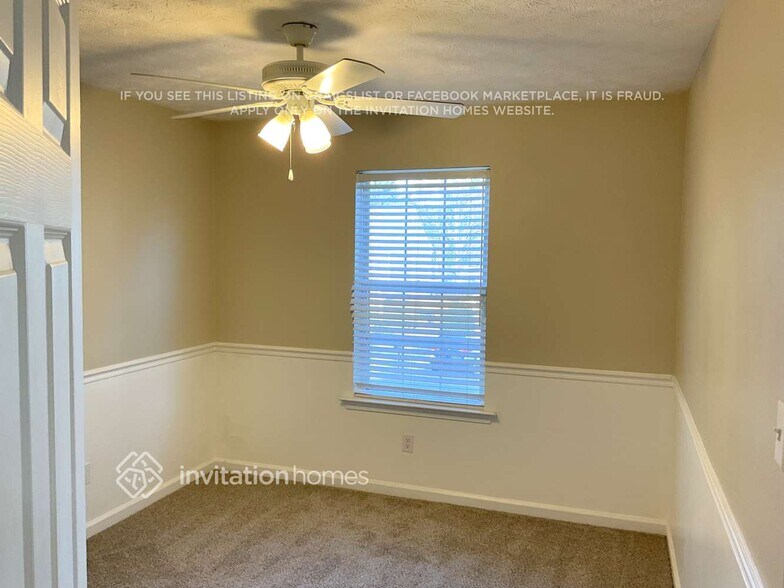 Building Photo - 4251 Brighton Way NW