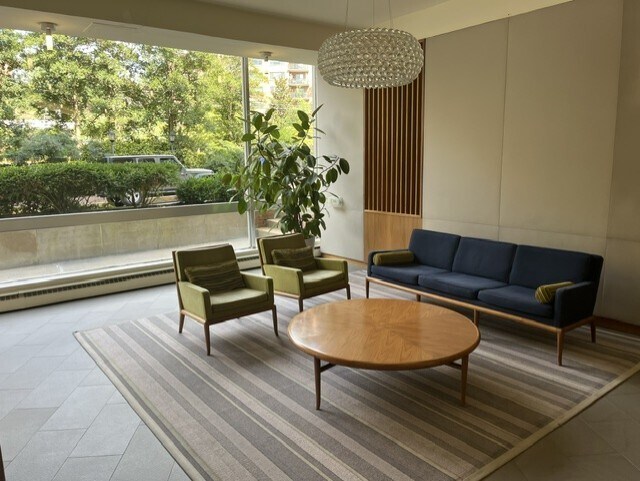 Lobby - 4200 Cathedral Ave NW