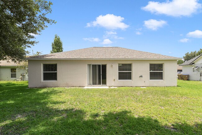 Building Photo - 266 Chadworth Dr